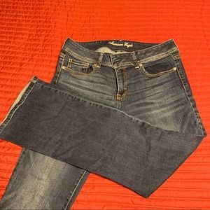 American eagle blue jeans